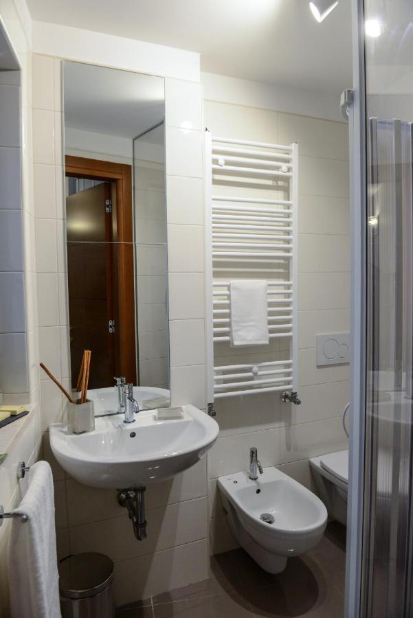 B&B Sant'Erasmo ซานเตราโม อิน คอลเล ภายนอก รูปภาพ